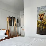 Sea Side Serenity 4 *